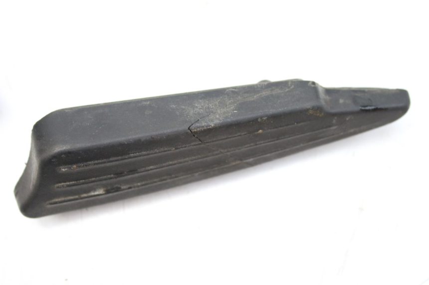 photo de PAIRE CALE PIED ARRIERE PEUGEOT CITYSTAR 125 (2011 - 2017) - Points de fixation