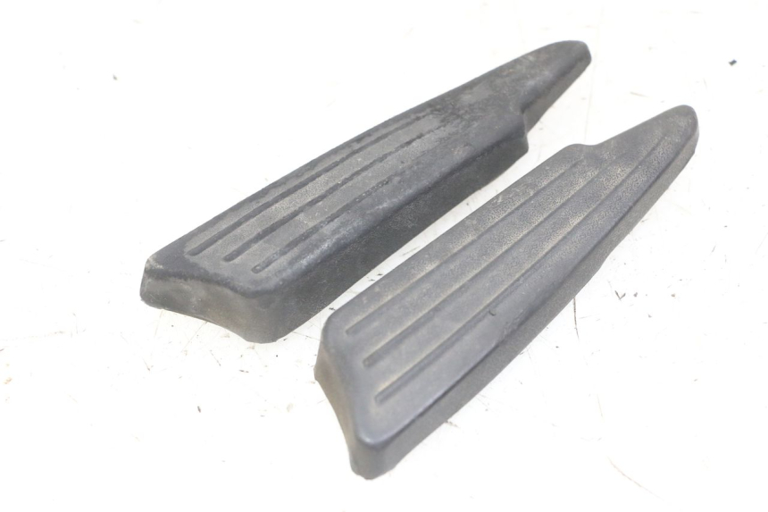 photo de PAIRE CALE PIED ARRIERE PEUGEOT CITYSTAR 50 (2013 - 2017) - Vue principale