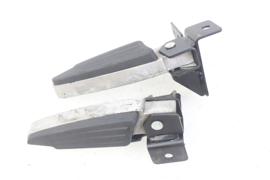 photo de PAIRE CALE PIED ARRIERE PEUGEOT CITYSTAR IE 2T 50 (2018 - 2021) - Vue d’ensemble