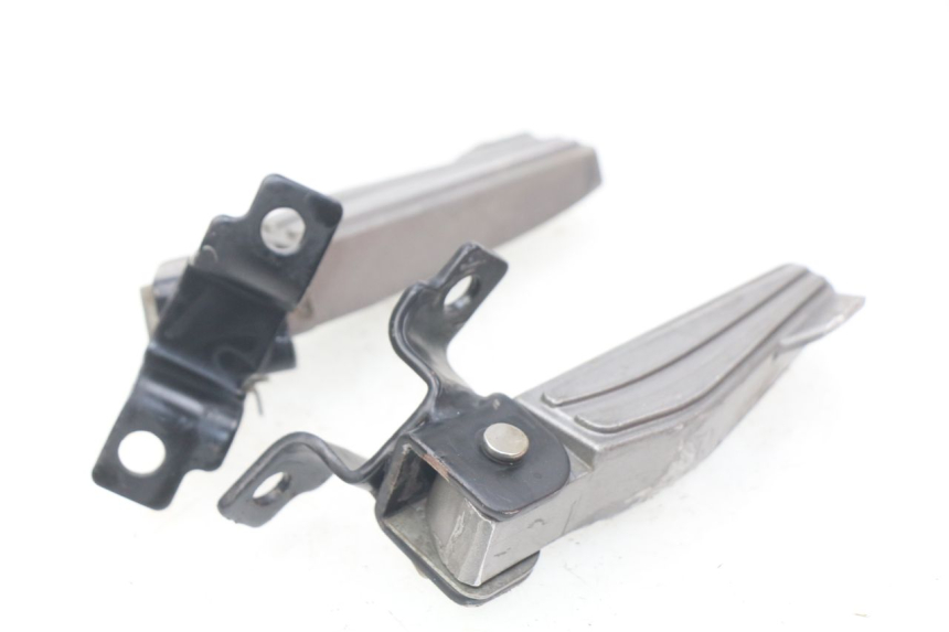 photo de PAIRE CALE PIED ARRIERE RIDE CLASSIC 2T 50 (2014 - 2022) - État de surface