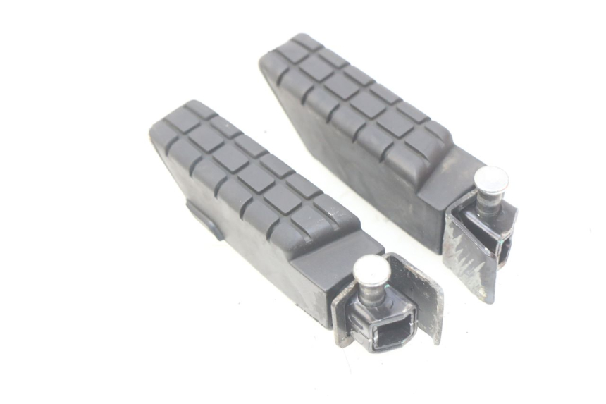 photo de PAIRE CALE PIED ARRIERE YAMAHA D'ELIGHT DELIGHT 115 (2013 - 2017) - Détail de la pièce