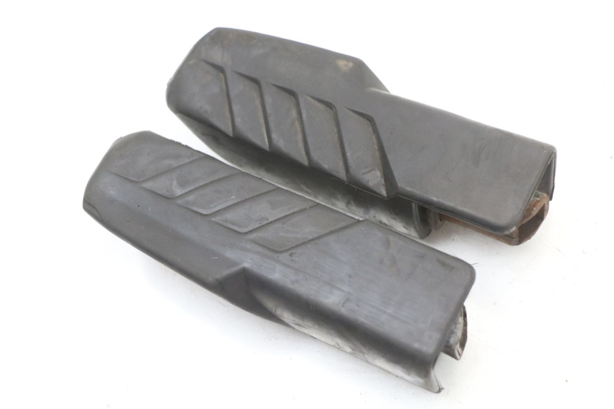 photo de PAIRE CALE PIED ARRIERE HONDA FES S-WING SWING ABS 125 (2007 - 2015) - Détail de la pièce