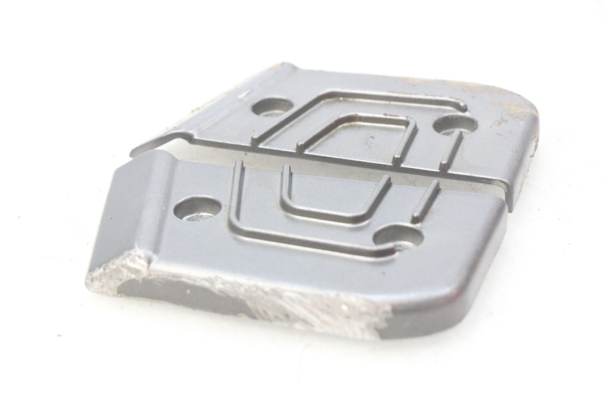 photo de PAIRE CALE PIED ARRIERE TNT MOTOR GRIDO 2T 50 (2010 - 2019) - Zoom état d’usage