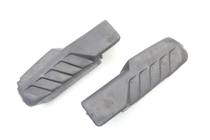 photo de PAIRE CALE PIED ARRIERE HONDA FES S-WING SWING 125 (2007 - 2015) - Vue principale