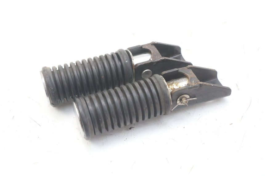 photo de PAIRE CALE PIED ARRIERE KEEWAY HURRICANE 50 (2006 - 2019) - Vue principale