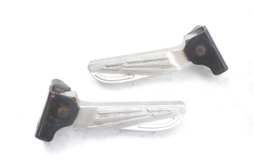 photo de PAIRE CALE PIED ARRIERE SYM JET 14 4T 50 (2018 - 2022) - Vue principale