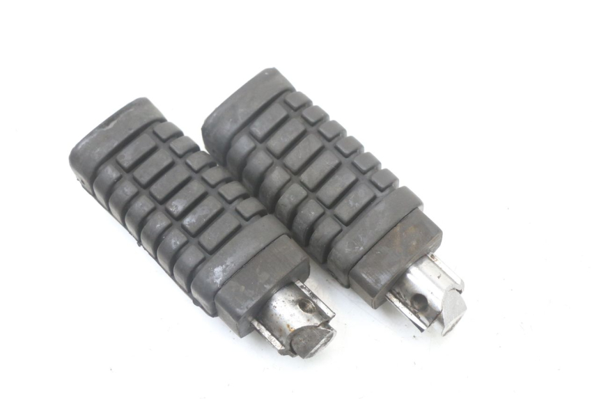 photo de PAIRE CALE PIED ARRIERE JINLUN JL HIGHLANDER 125 (2007 - 2015) - Zoom état d’usage