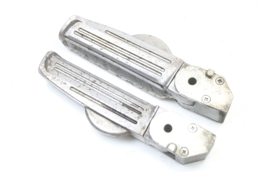 photo de PAIRE CALE PIED ARRIERE SYM JOYRIDE EVO 125 (2009 - 2016) - Zoom état d’usage