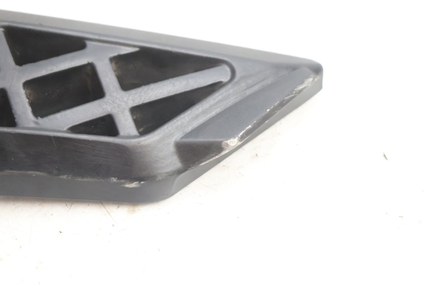 photo de PAIRE CALE PIED ARRIERE PEUGEOT KISBEE 4T 50 (2018 - 2022) - Vue principale
