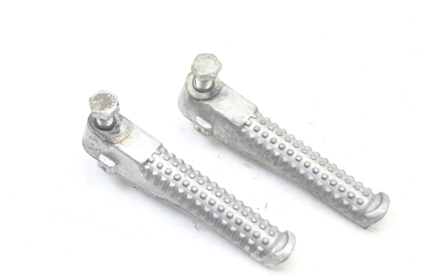 photo de PAIRE CALE PIED ARRIERE PEUGEOT TREKKER TKR 50 (2005 - 2014) - Vue principale