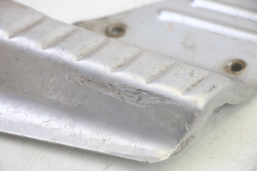 photo de PAIRE CALE PIED ARRIERE TNT MOTOR ROMA 10' 2T 50 (2011 - 2018) - État de surface