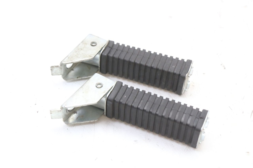 photo de PAIRE CALE PIED ARRIERE SKYTEAM SKYMAX PRO 125 (2012 - 2016) - Détail de la pièce