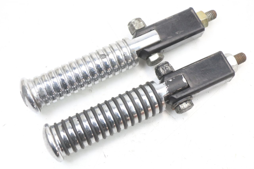 photo de PAIRE CALE PIED ARRIERE HARLEY DAVIDSON SPORTSTER XL CUSTOM 1200 (2003 - 2004) - Vue principale