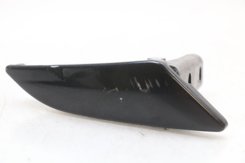 photo de PAIRE CALE PIED ARRIERE APRILIA SR 2T 50 (2018 - 2022) - Points de fixation