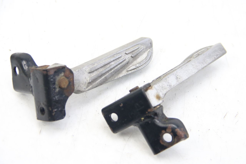 photo de PAIRE CALE PIED ARRIERE PEUGEOT TWEET 4T 50 (2010 - 2014) - Vue principale