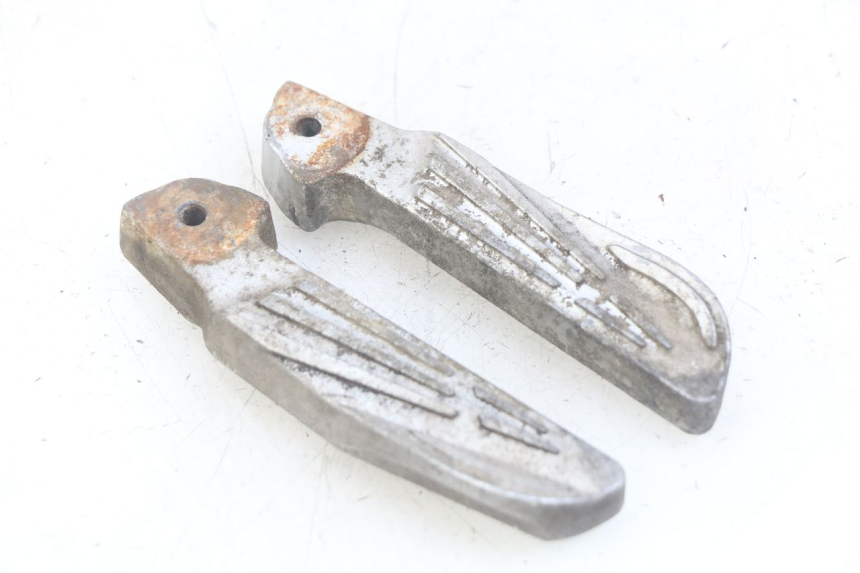 photo de PAIRE CALE PIED ARRIERE PEUGEOT TWEET 4T 50 (2010 - 2014) - Vue principale