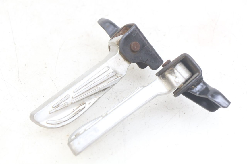 photo de PAIRE CALE PIED ARRIERE PEUGEOT TWEET 4T 50 (2018 - 2022) - État de surface