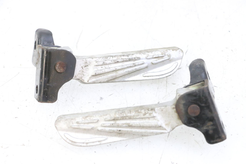 photo de PAIRE CALE PIED ARRIERE PEUGEOT TWEET 4T 50 (2014 - 2019) - Vue principale