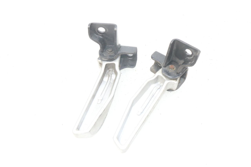 photo de PAIRE CALE PIED ARRIERE PEUGEOT TWEET ACTIVE 4T 50 (2018 - 2022) - Autre angle de vue