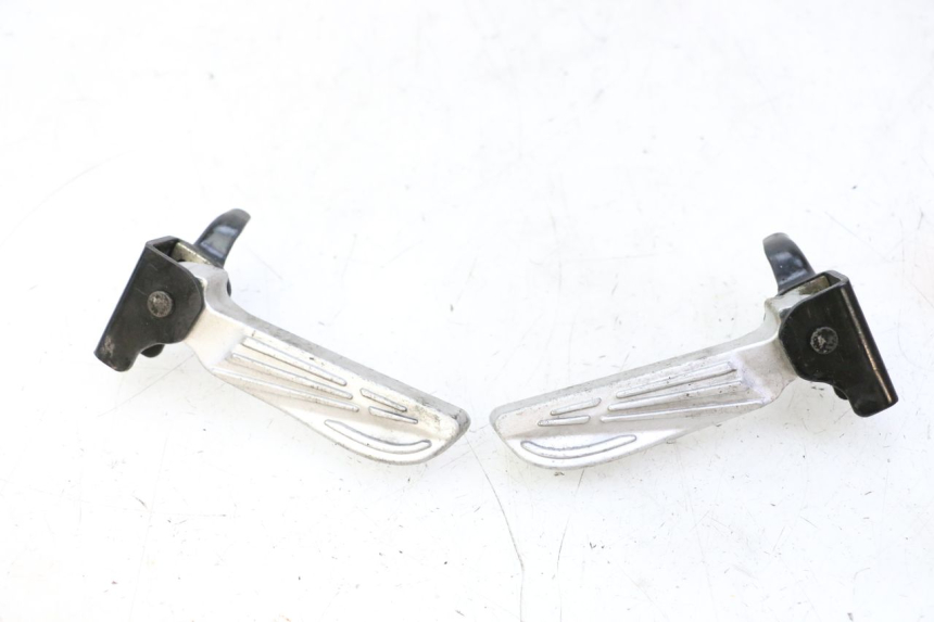 photo de PAIRE CALE PIED ARRIERE PEUGEOT TWEET PRO CARGO 50 (2018 - 2022) - Vue principale