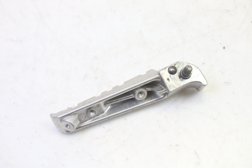 photo de PAIRE CALE PIED ARRIERE YAMAHA X-MAX XMAX 125 (2010 - 2013) - Vue d’ensemble