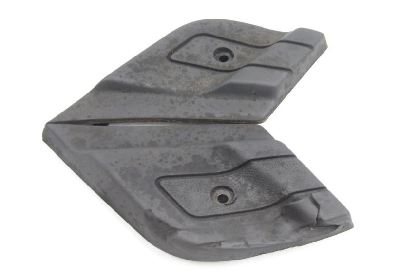 photo de PAIRE CALE PIED ARRIERE PIAGGIO X9 EVOLUTION 125 (2003 - 2007) - Zoom état d’usage