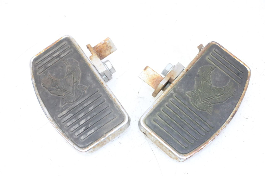 photo de PAIRE CALE PIED AVANT HYOSUNG GV AQUILA 125 (2000 - 2009) - Vue principale