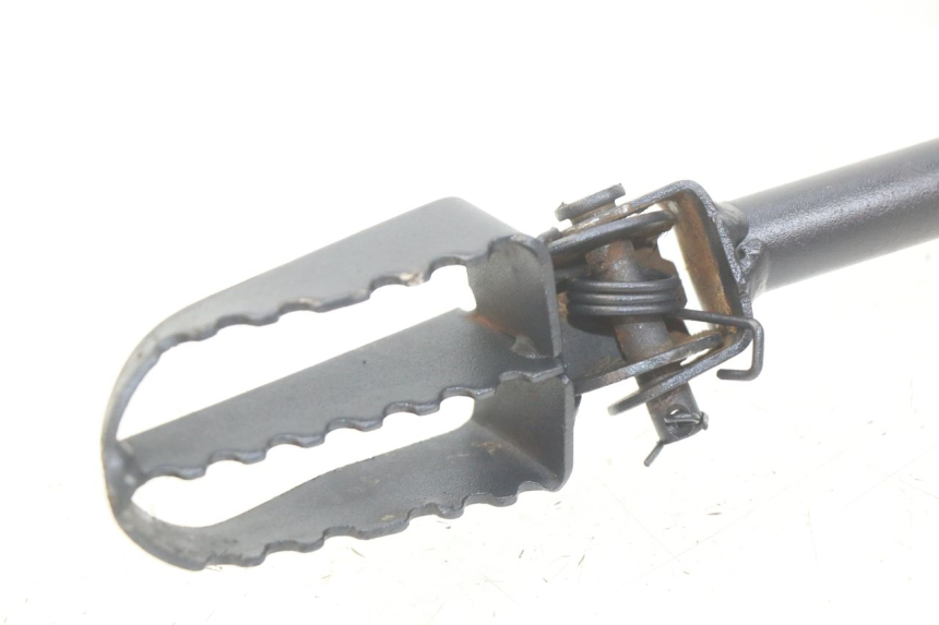 photo de PAIRE CALE PIED AVANT CCR DIRT BIKE 125 - Autre angle de vue