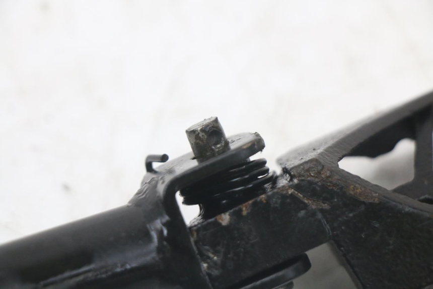 photo de PAIRE CALE PIED AVANT RSR DIRT BIKE 150 - Inspection visuelle