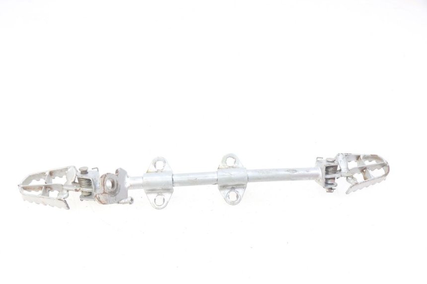 photo de PAIRE CALE PIED AVANT CCR DIRT BIKE 110 - Autre angle de vue