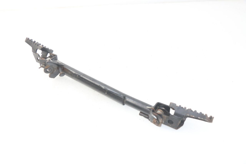 photo de PAIRE CALE PIED AVANT LIFAN DIRTBIKE 50 - Gros plan technique