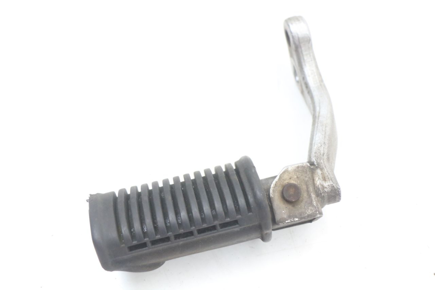 photo de PAIRE CALE PIED AVANT SUZUKI GN 125 (1997 - 2000) - Pièce contrôlée