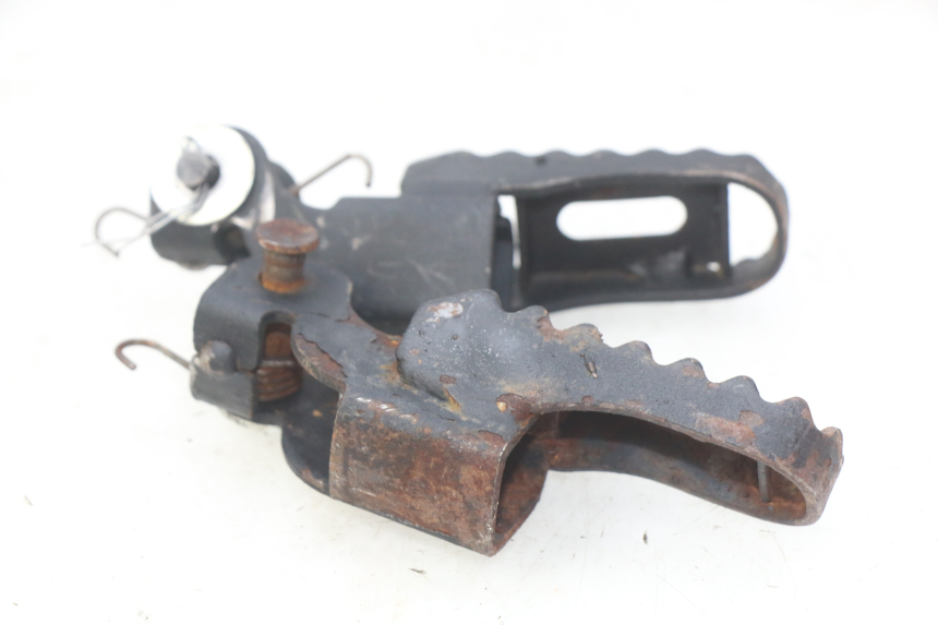 photo de PAIRE CALE PIED AVANT POCKET BIKE KXD 50 - Zoom état d’usage