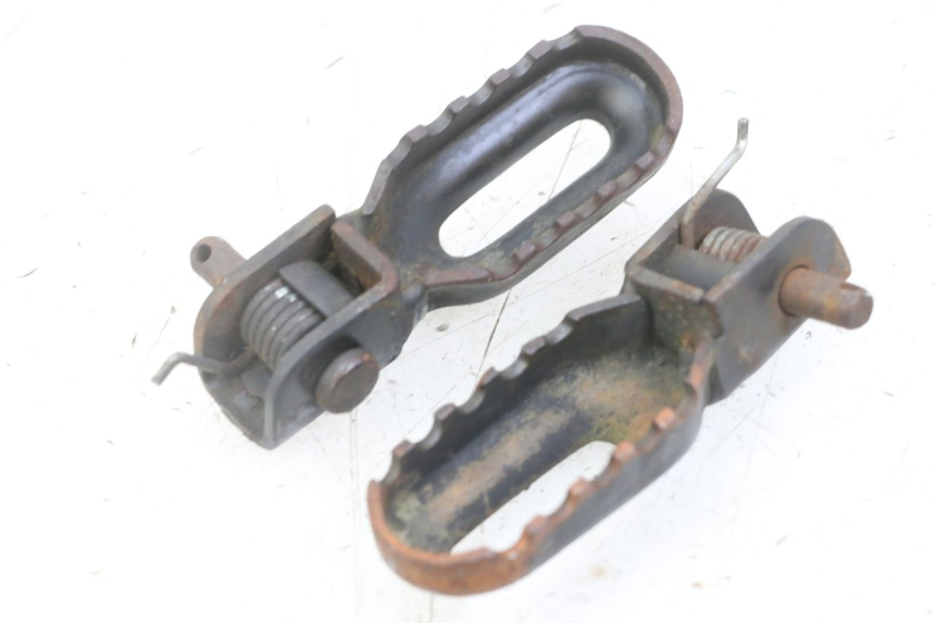 photo de PAIRE CALE PIED AVANT MBK X-LIMIT XLIMIT 50 (2007 - 2012) - Vue principale