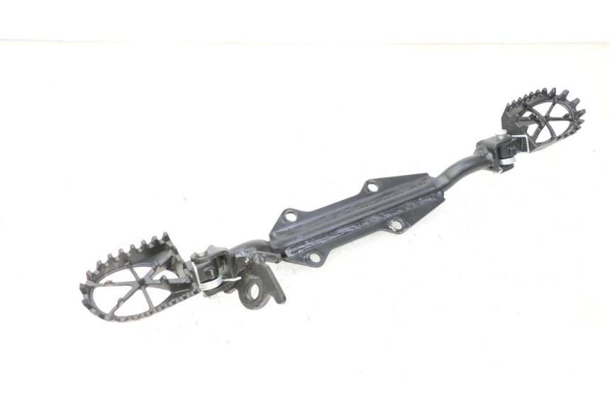 photo de PAIRE CALE PIED AVANT APOLLO RFZ 125 - Vue principale