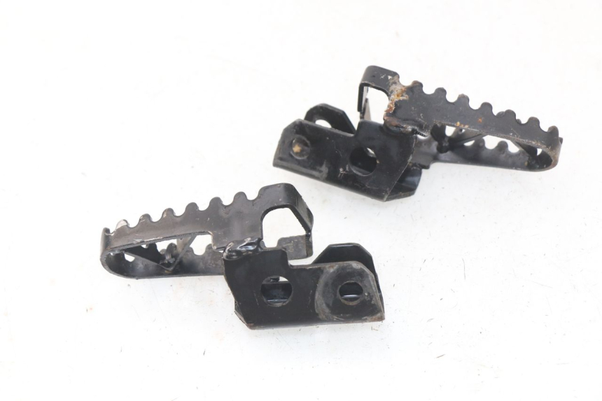 photo de PAIRE CALE PIED AVANT MINI MX ROOKIE 125 - Gros plan technique