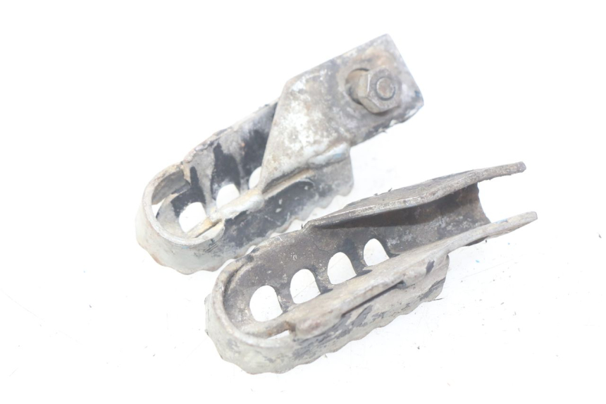 photo de PAIRE CALE PIED AVANT DERBI SENDA 50 (2003 - 2005) - Autre angle de vue