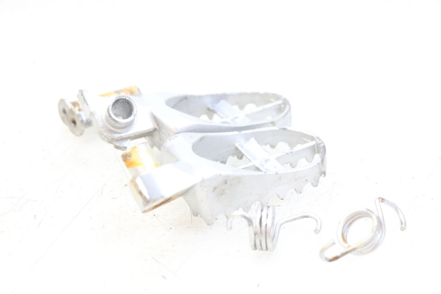 photo de PAIRE CALE PIED AVANT GAS-GAS SM ROOKIE 50 (2001 - 2005) - Zoom état d’usage