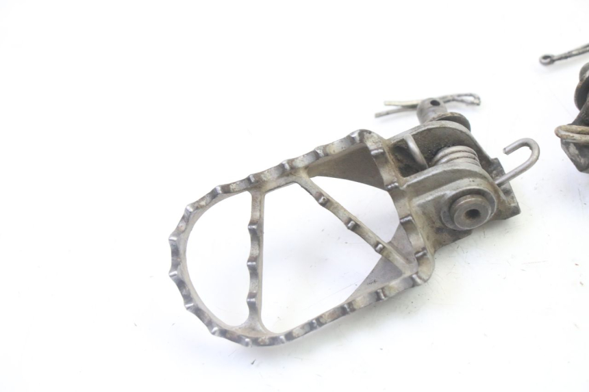 photo de PAIRE CALE PIED AVANT KTM SX 85 (2013 - 2017) - Détail de la pièce