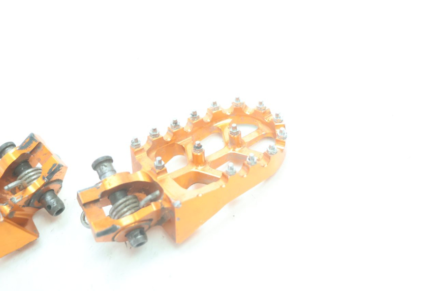 photo de PAIRE CALE PIED AVANT KTM SX 85 (2018 - 2024) - Zoom état d’usage