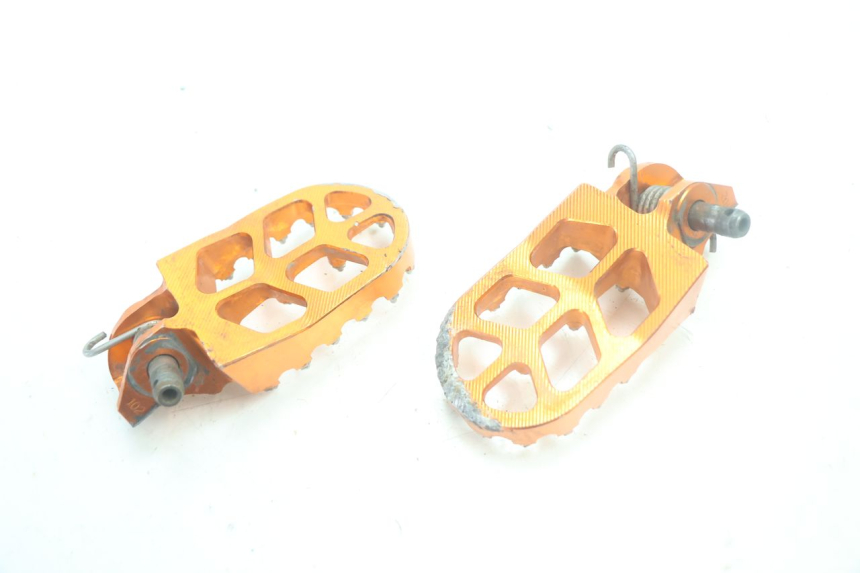 photo de PAIRE CALE PIED AVANT KTM SX 85 (2018 - 2024) - Vue d’ensemble