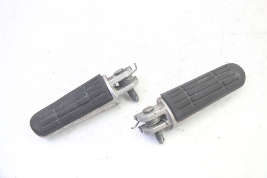 photo de PAIRE CALE PIED AVANT YAMAHA TDM ABS 900 (2002 - 2014) - Vue principale