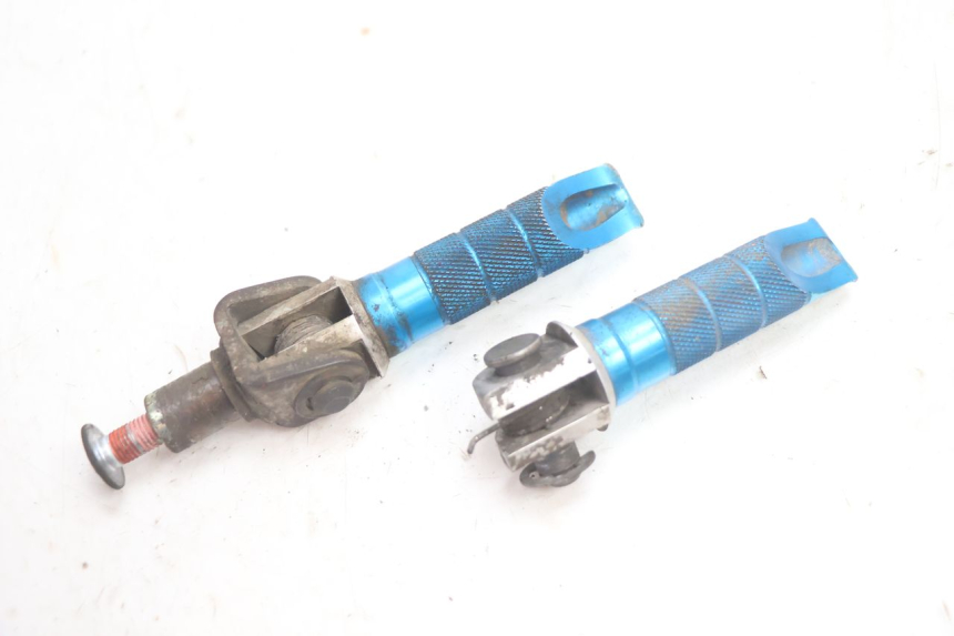 photo de PAIRE CALE PIED AVANT KAWASAKI ZX-6R ZX6R 600 (1995 - 1997) - Vue d’ensemble