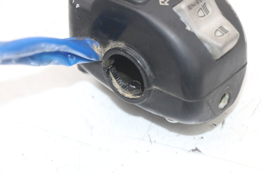 photo de PAIRE COMMODOS KYMCO AGILITY 4T 50 (2018 - 2022) - Vue d’ensemble