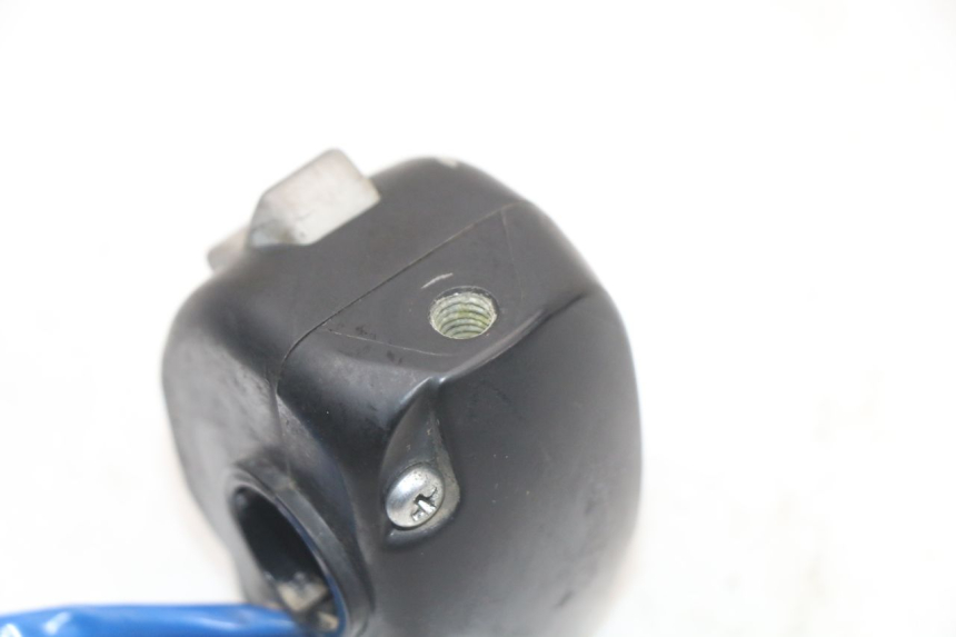 photo de PAIRE COMMODOS KYMCO AGILITY 4T 50 (2018 - 2022) - Points de fixation