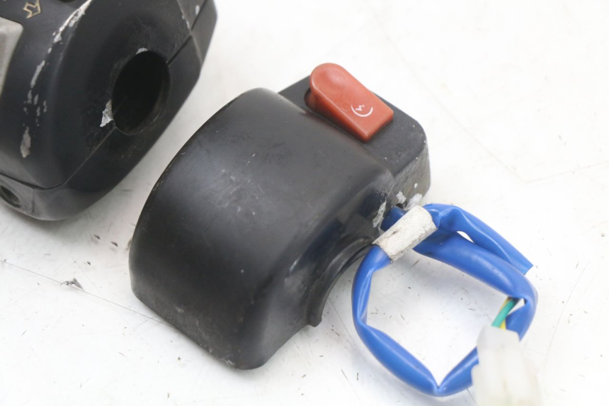 photo de PAIRE COMMODOS KYMCO AGILITY 4T 50 (2018 - 2022) - État de surface