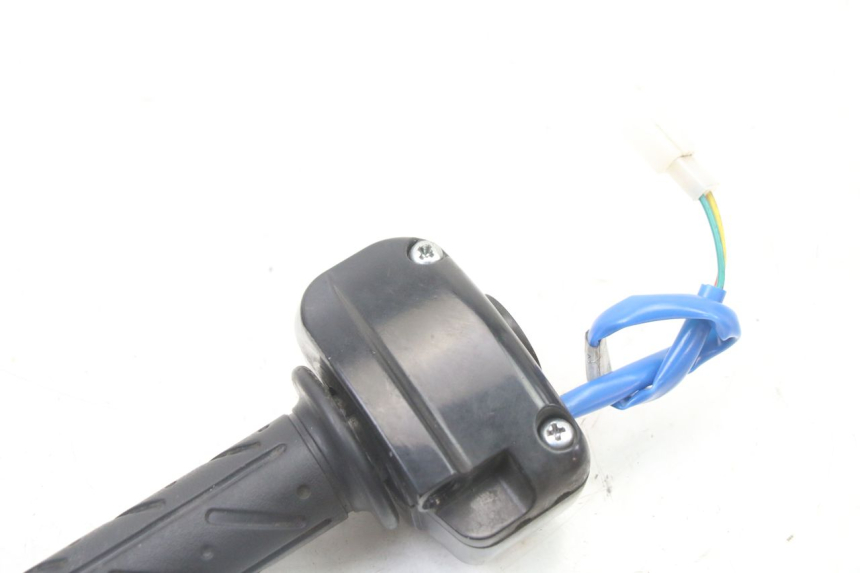 photo de PAIRE COMMODOS KYMCO AGILITY 4T 50 (2018 - 2022) - Vue produit