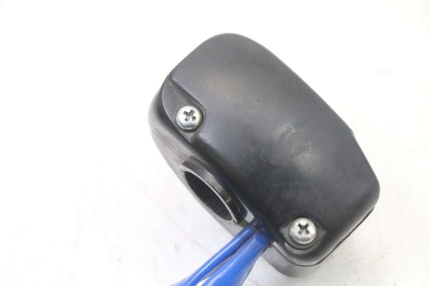 photo de PAIRE COMMODOS KYMCO AGILITY 4T 50 (2018 - 2022) - Points de fixation