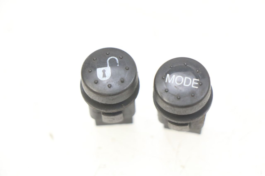 photo de PAIRE COMMODOS PIAGGIO LIBERTY IGET 4T 50 (2015 - 2020) - Vue principale