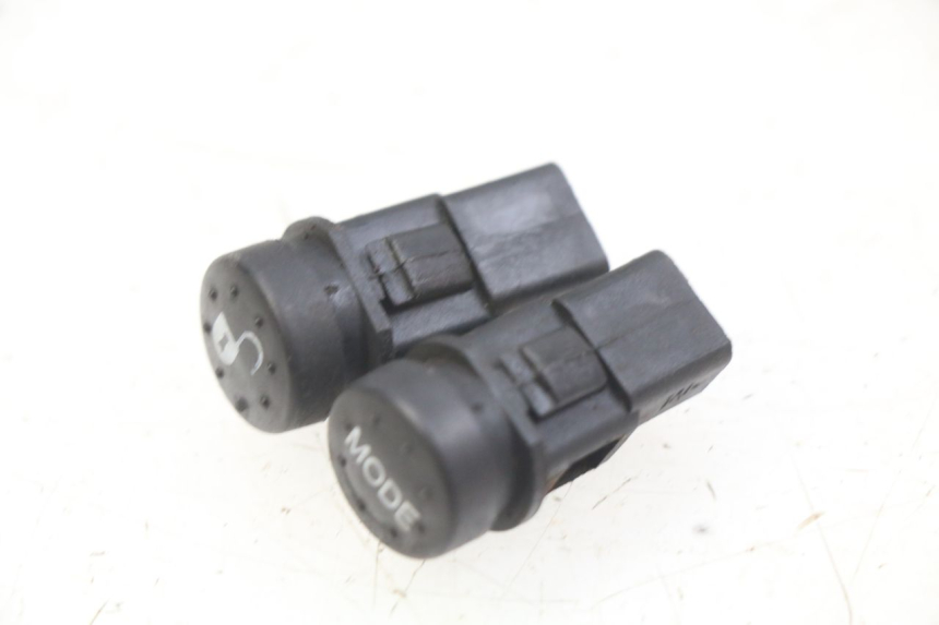 photo de PAIRE COMMODOS PIAGGIO LIBERTY IGET 4T 50 (2015 - 2020) - Autre angle de vue